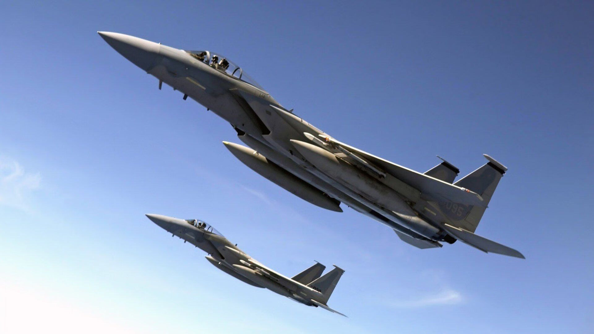 《英雄联盟手游》职业联赛与《王者荣耀》国际赛事的未来展望，英雄联盟与王者荣耀比赛