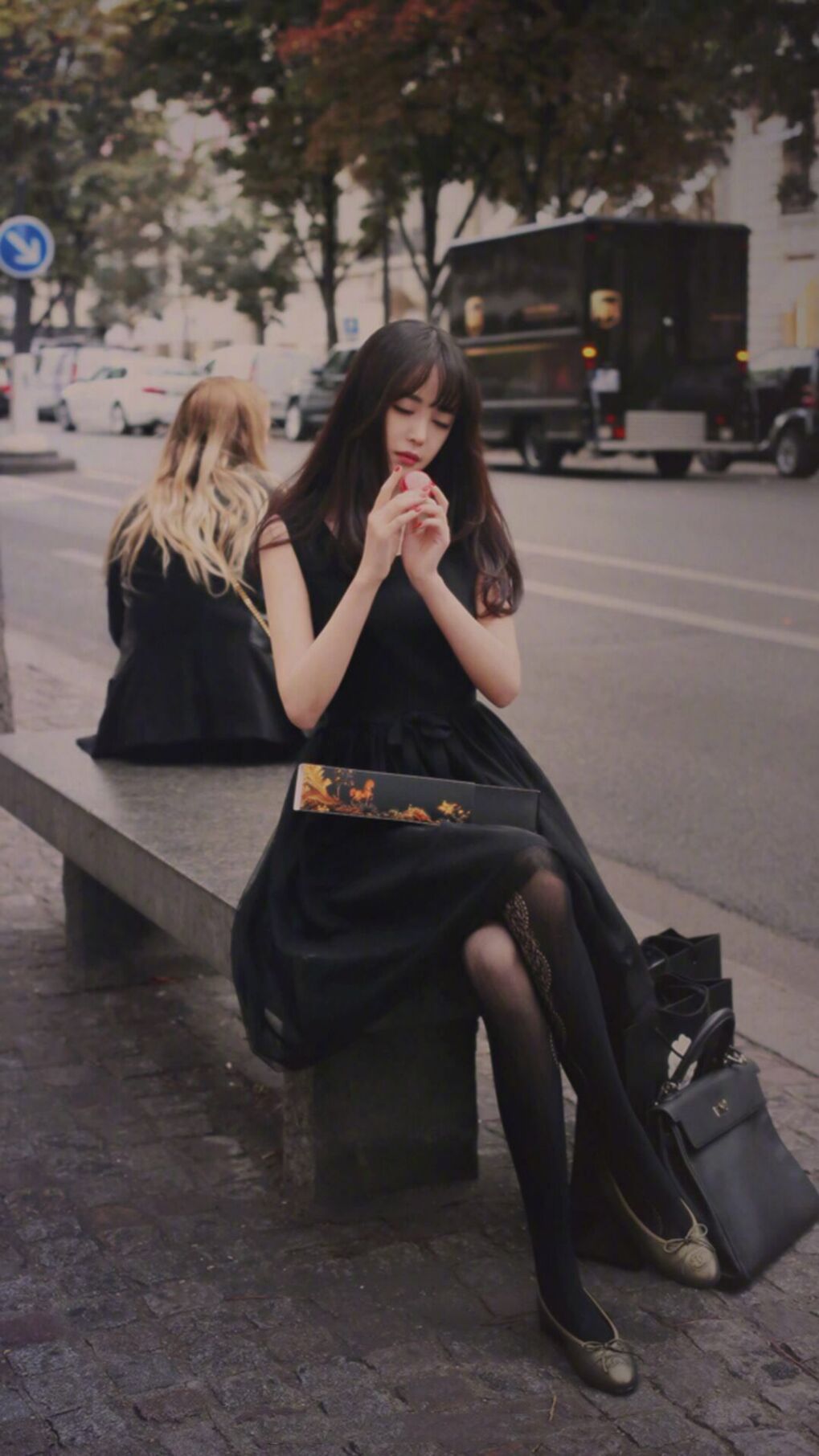 尤文图斯采用紧逼防守，逼迫对手失误取胜，尤文图斯官宣